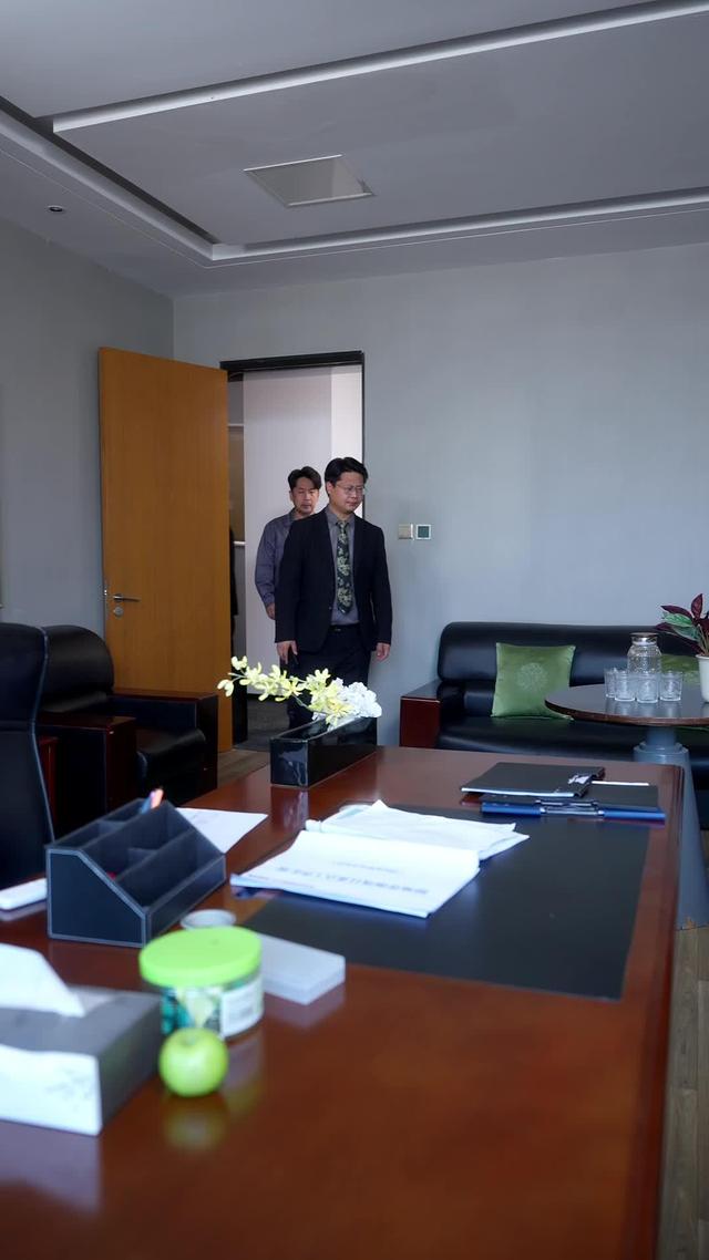 《一席升学宴，看清养子心》剧照