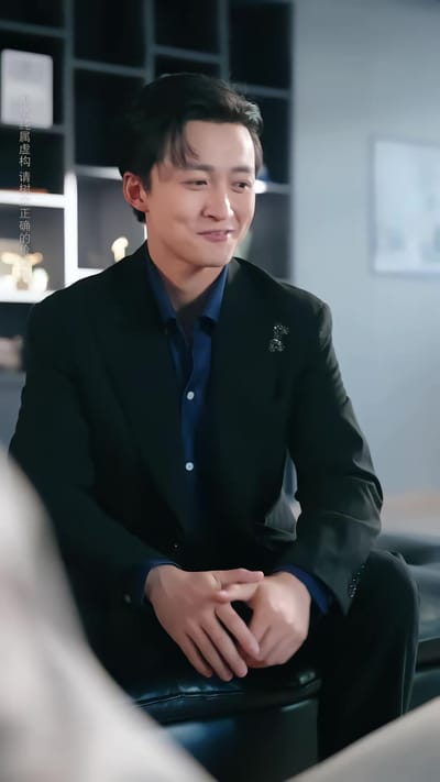 《雙胎異父，我硬核清算一切》劇照