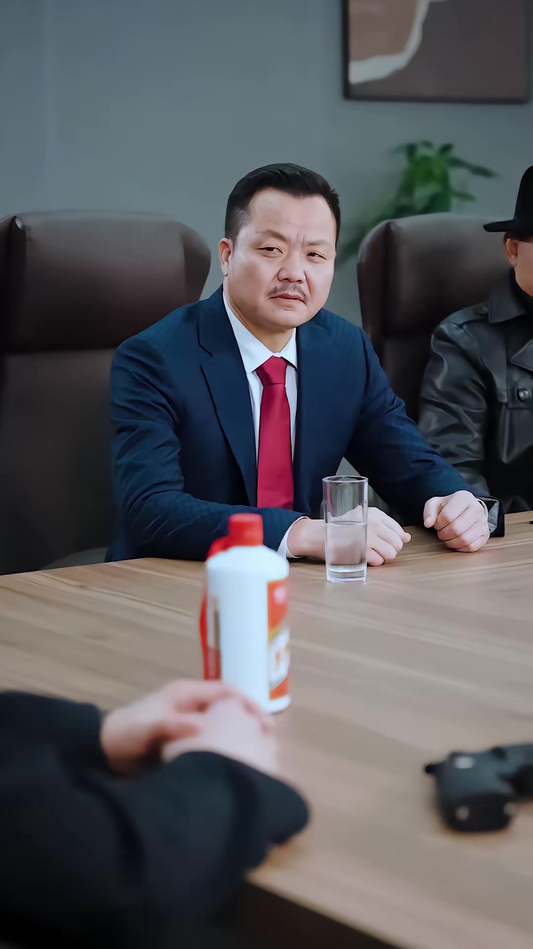 《全球通告末日将至》剧照