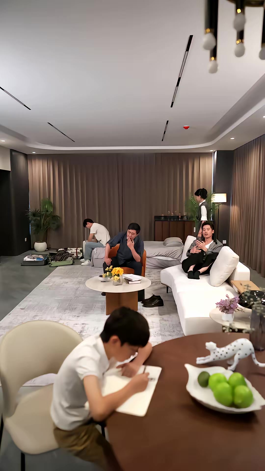 《賣掉老屋，餘生取悅自己》劇照
