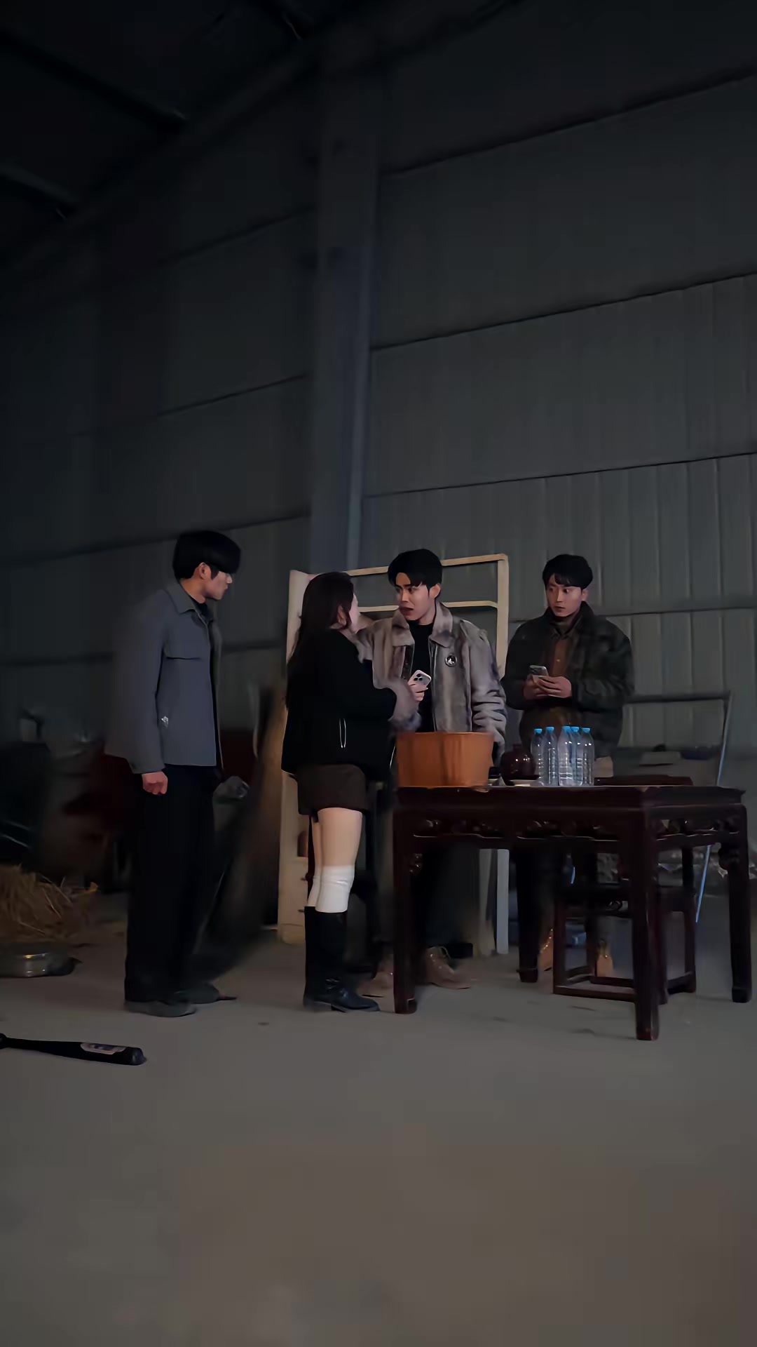 《人面熊危機》劇照
