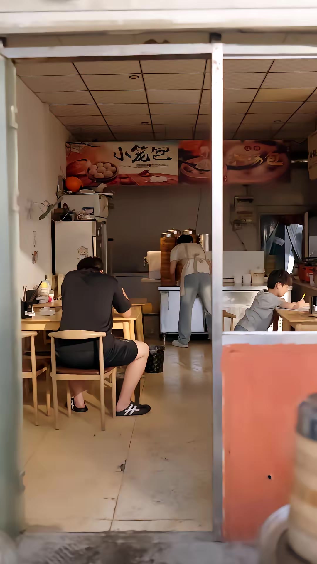 《賣掉老屋，餘生取悅自己》劇照