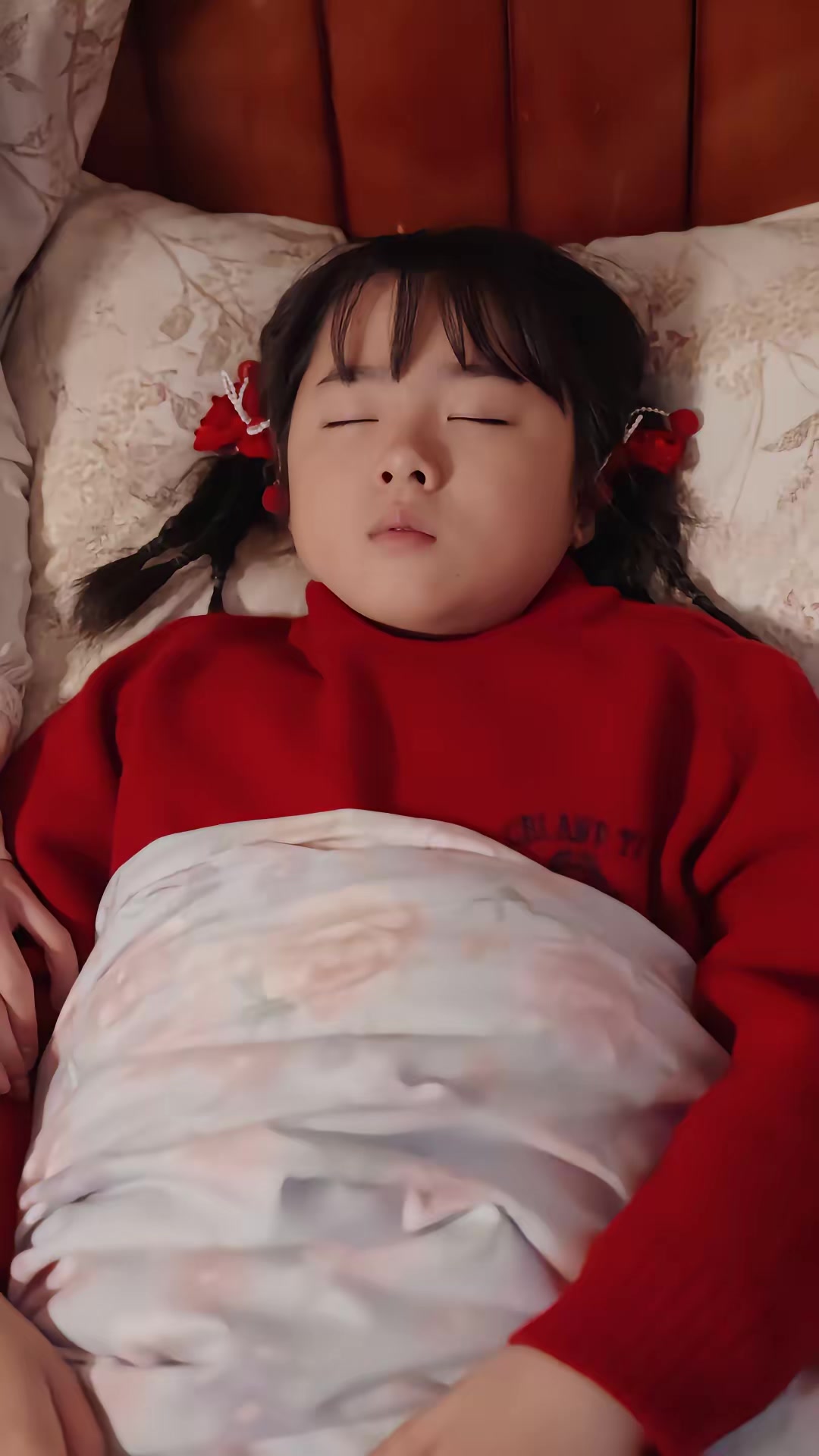 《七零弃婴：督司的锦鲤小福星》剧照