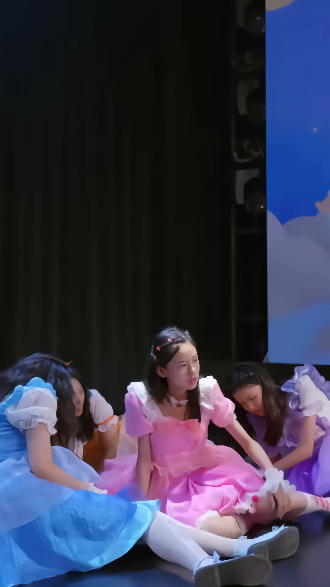 《銀河少女》劇照