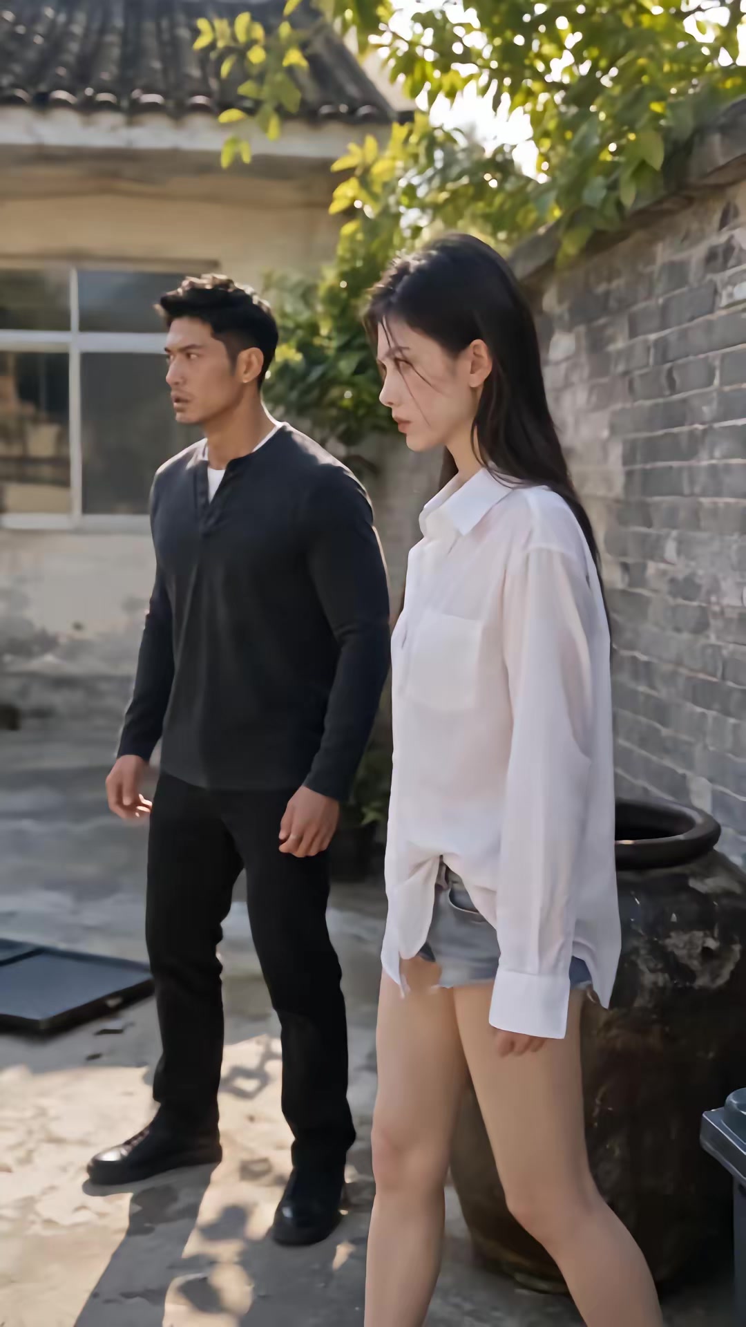 《隱龍入世：藏鋒護影》劇照