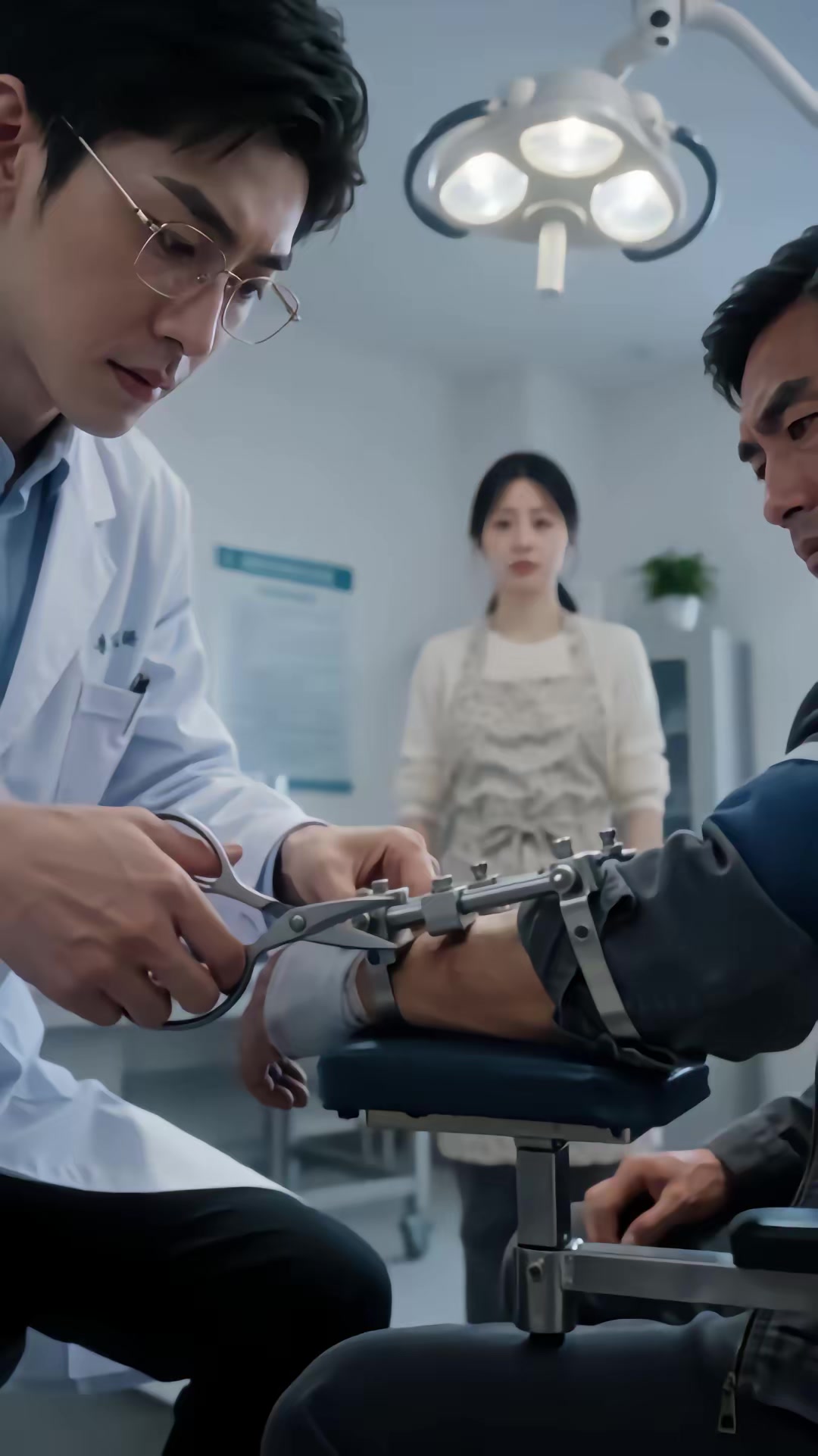 《分家没我份，破院枯井全是金条》剧照