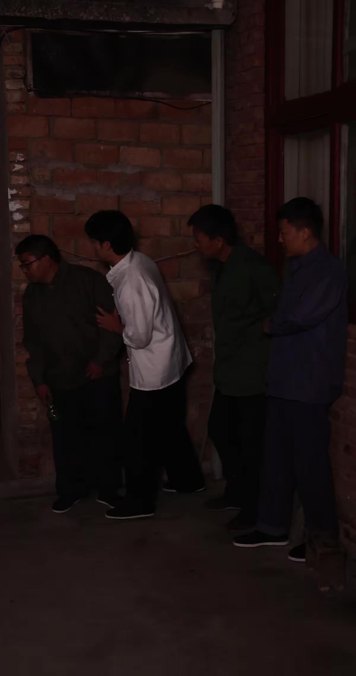 《深潭山龜》劇照
