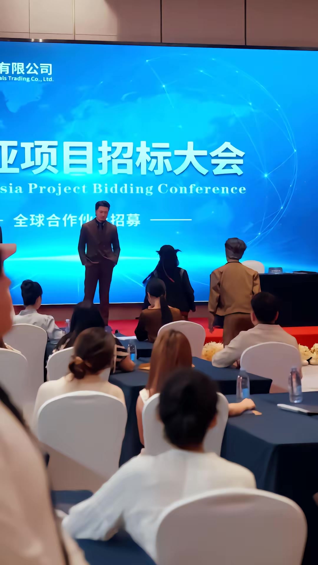 《父愛燃盡，向陽獨行》劇照