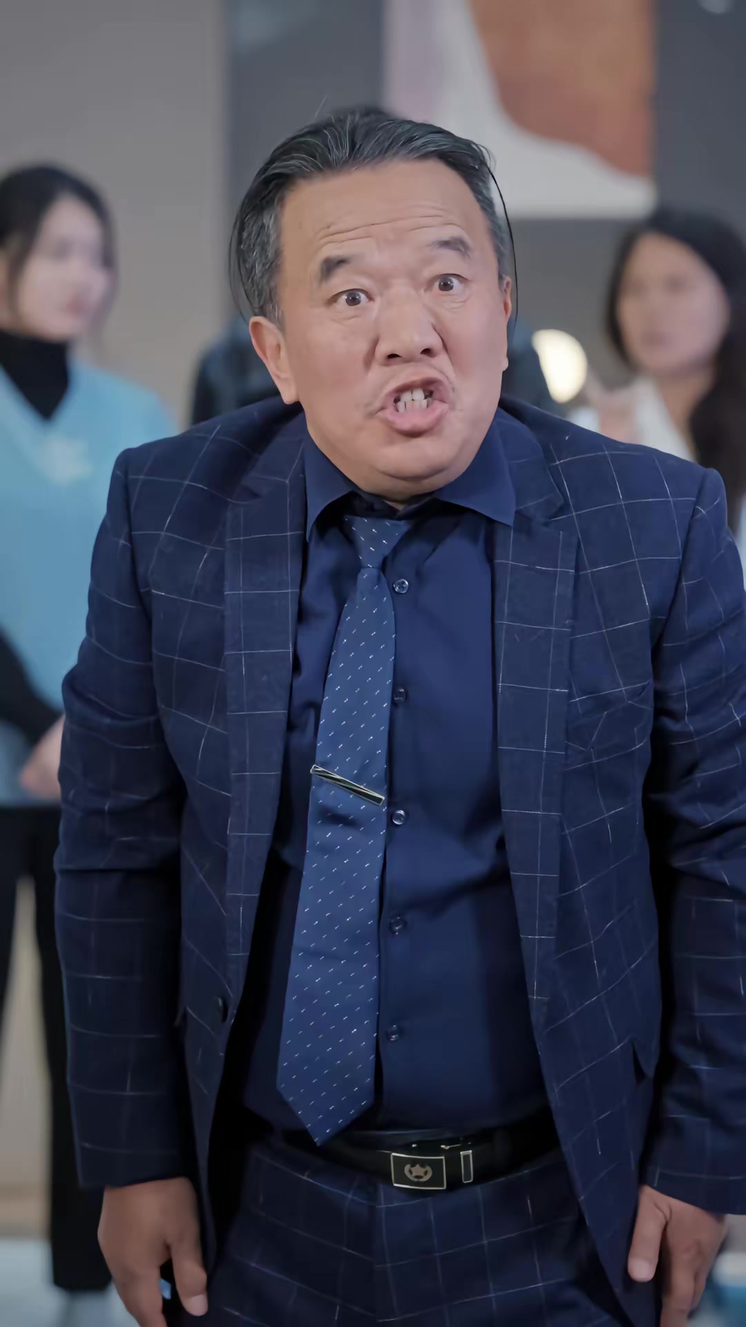 《失控千金》劇照