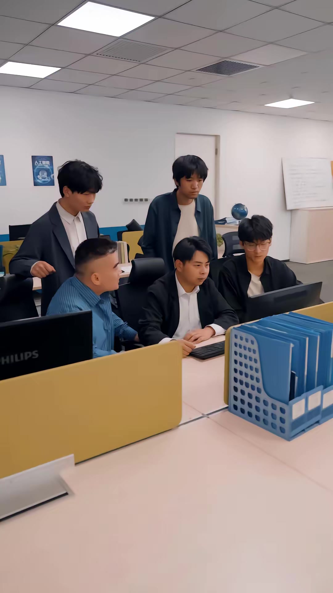 《国产AI遥遥领先》剧照