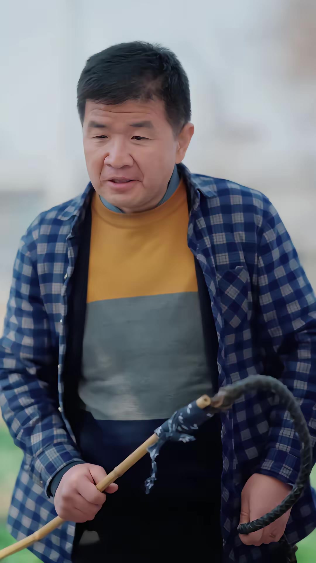 《人在鄉村扯犢子，珍獸找上門來了》劇照