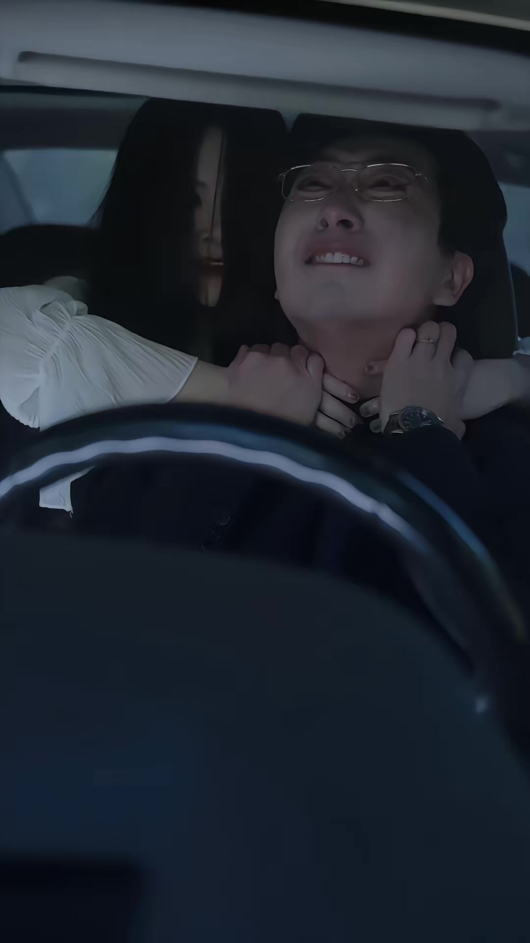 《引TA入墓》剧照