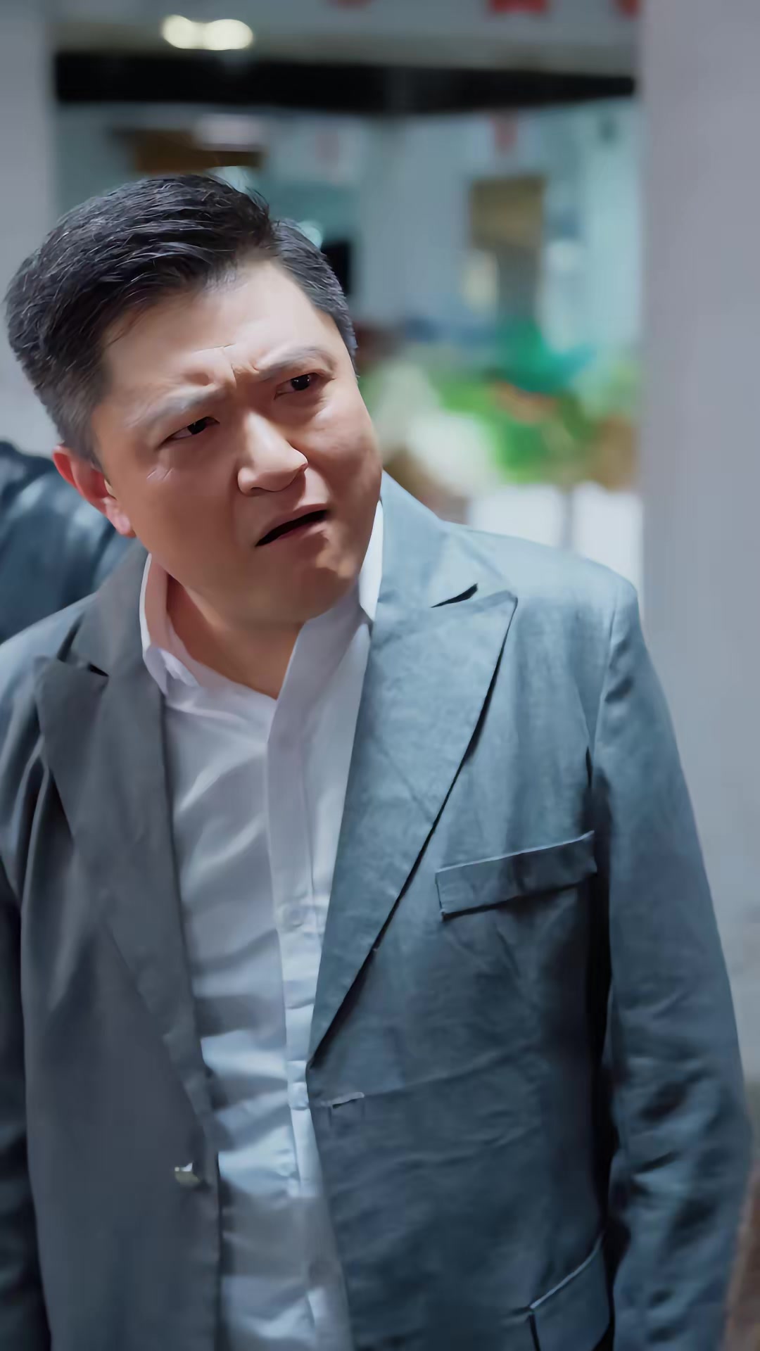 《人在鄉村扯犢子，珍獸找上門來了》劇照