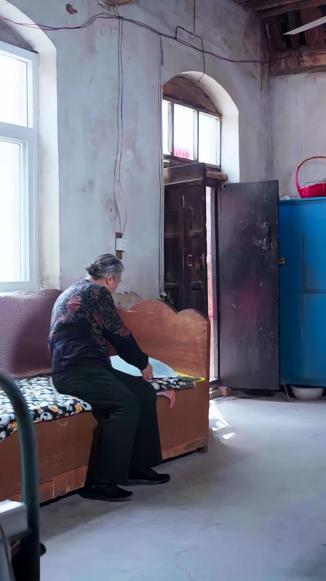 《靈龜送寶》劇照