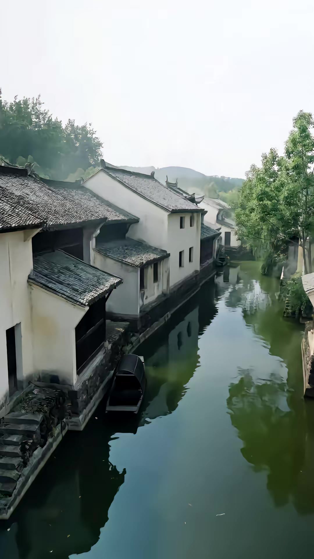 《餘村 詭異錄》劇照