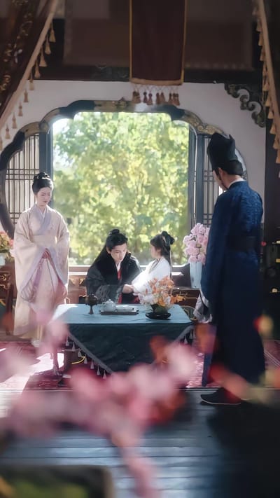 《陛下您的白月光回来了》剧照