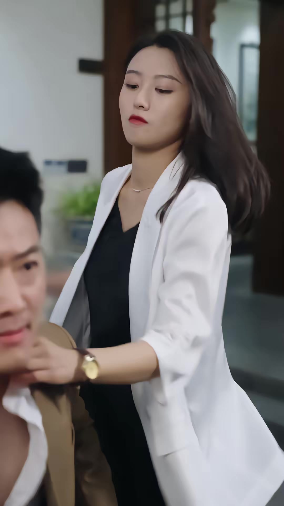 《义字当先之我是卧底》剧照