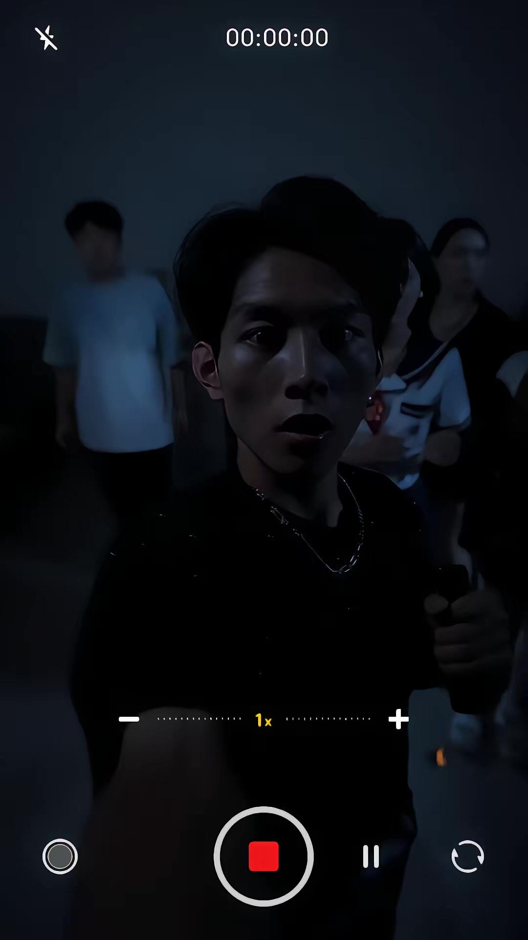 《招魂封宅詭影》劇照