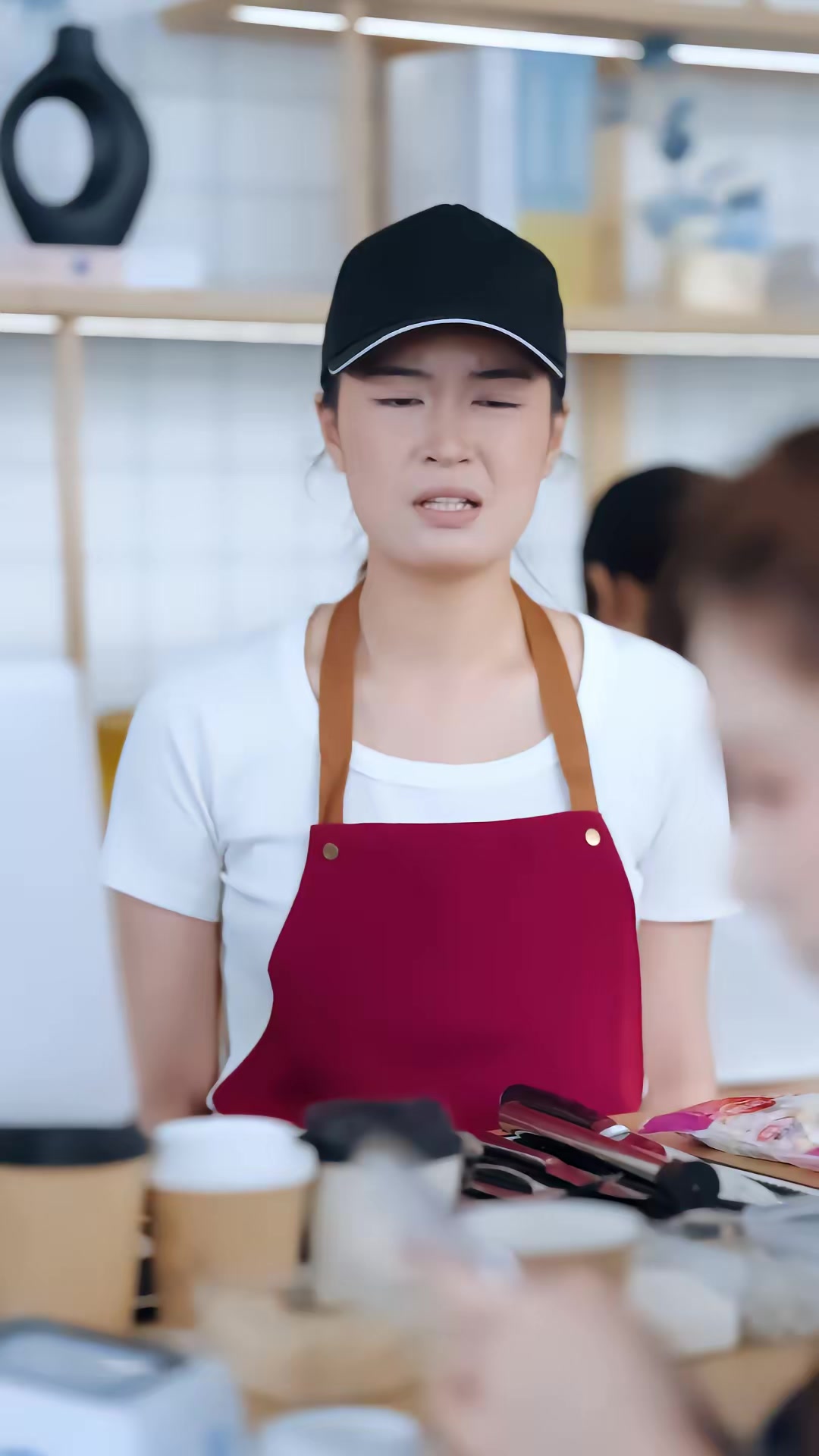 《学姐冒充我嫂子，结果踢到铁板了》剧照