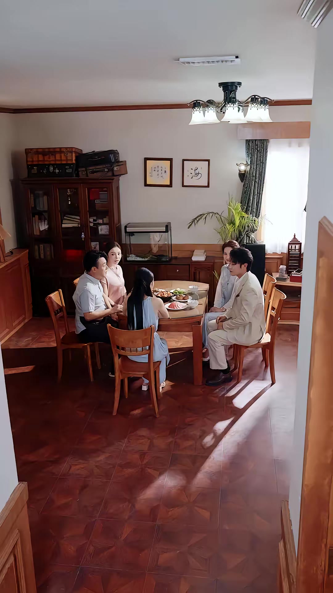 《二婚当天，儿子带着整车嫁妆来认亲》剧照