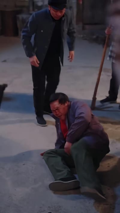 《破規》劇照