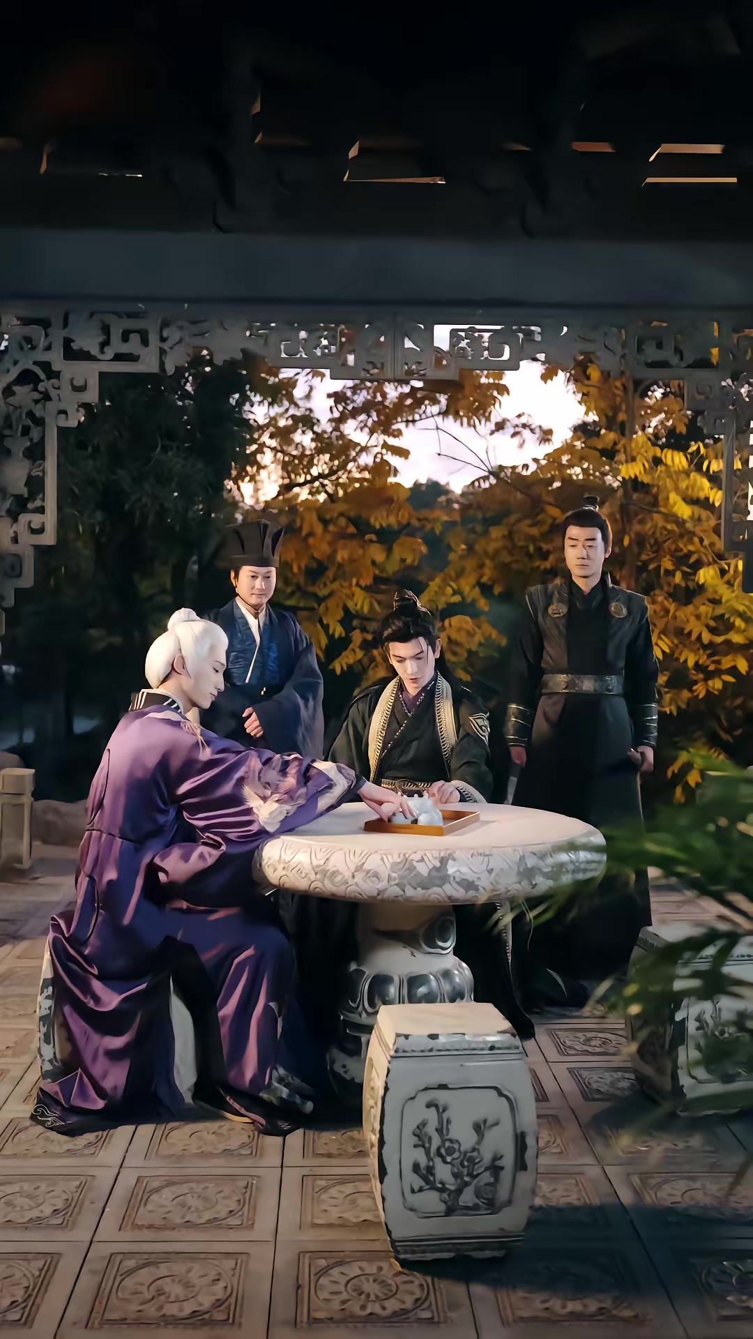 《陛下您的白月光回来了》剧照