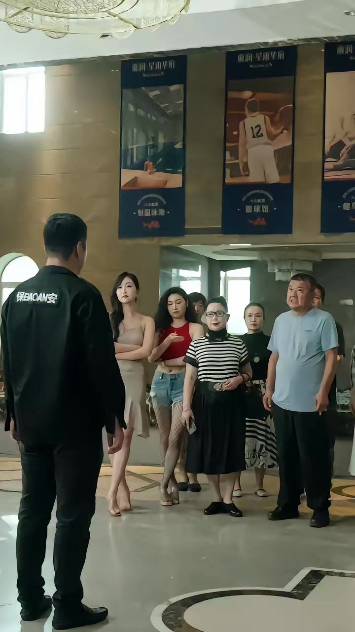 《末日狂热》剧照