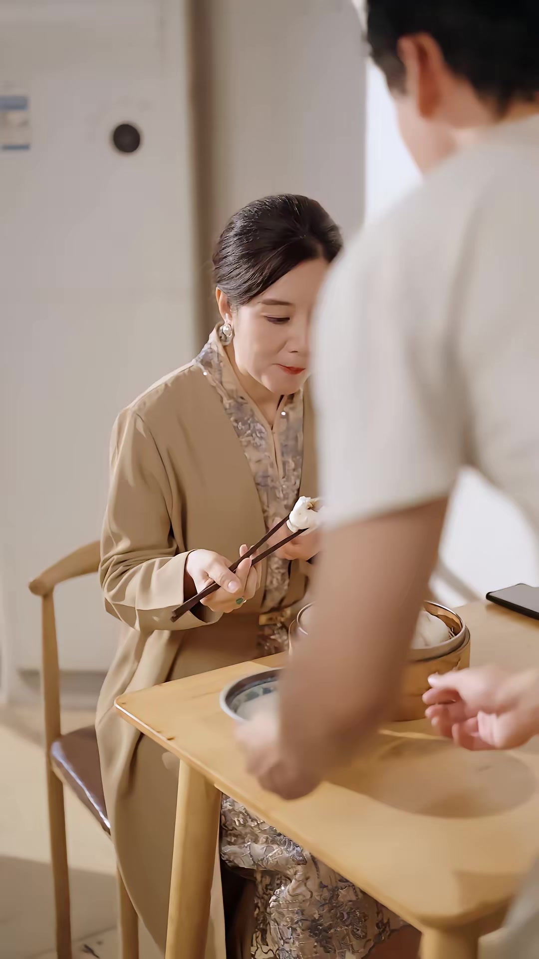 《賣掉老屋，餘生取悅自己》劇照
