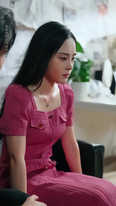 《雙胎異父，我硬核清算一切》劇照
