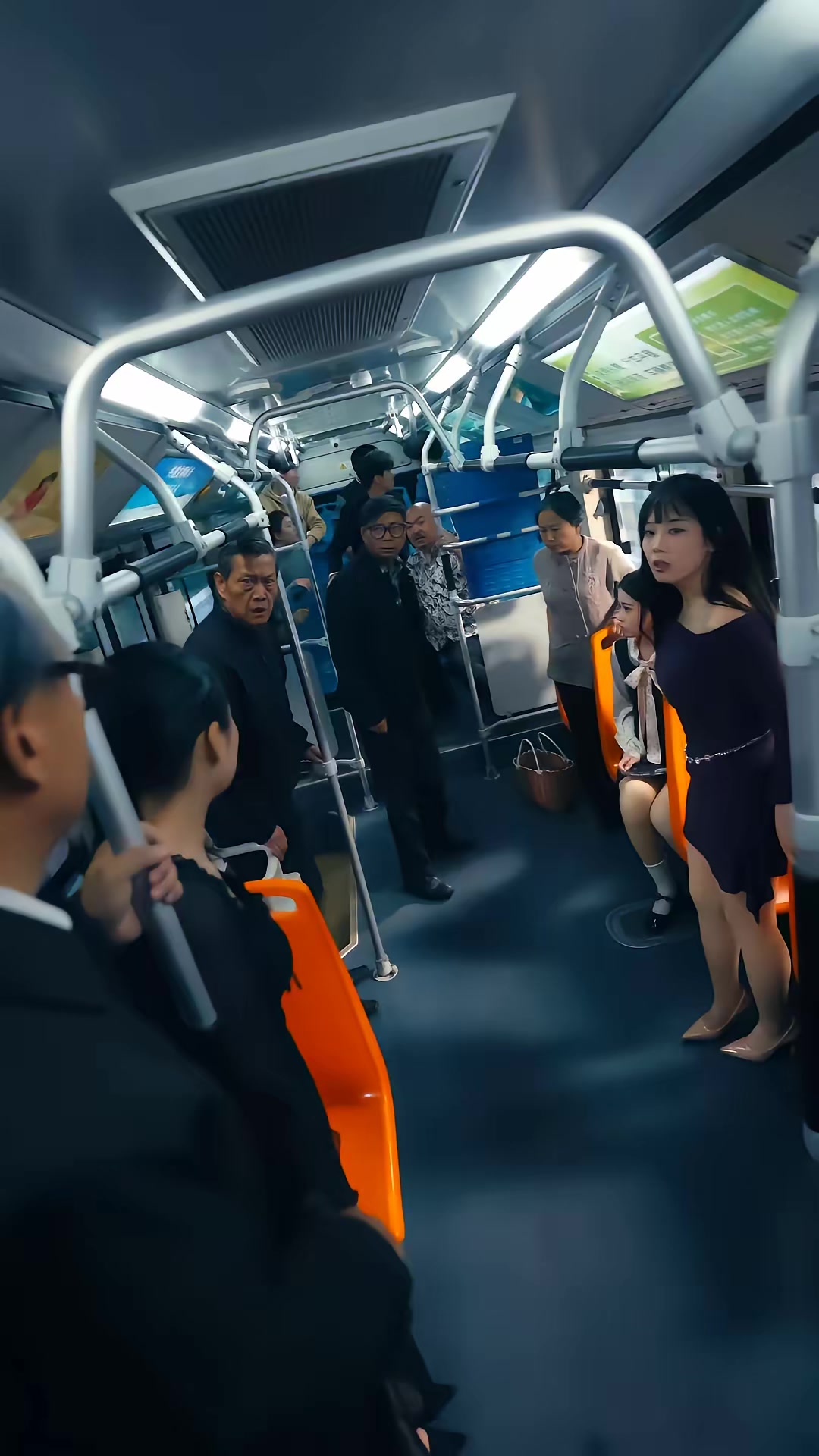 《懸案：致命公交》劇照