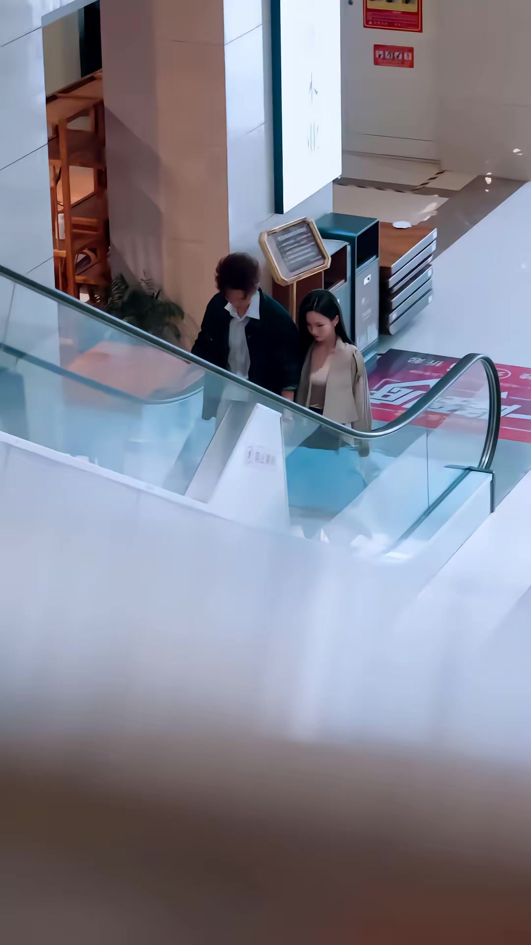 《半醒暮色》剧照