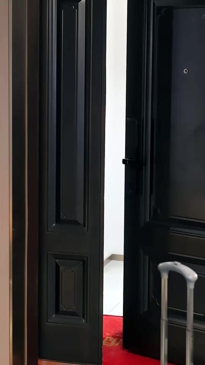 《賣掉老屋，餘生取悅自己》劇照