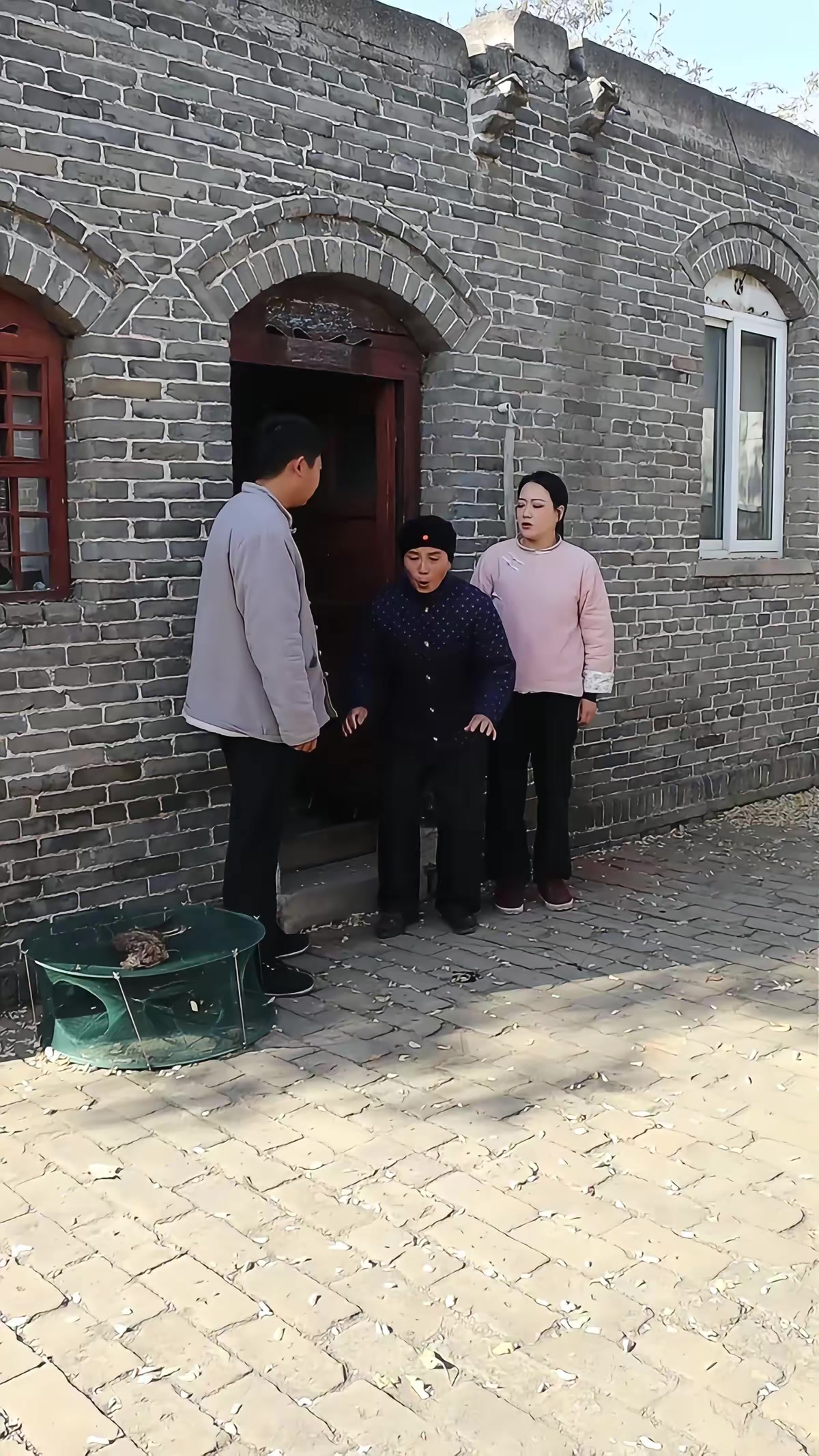 《血月詭鱔》劇照