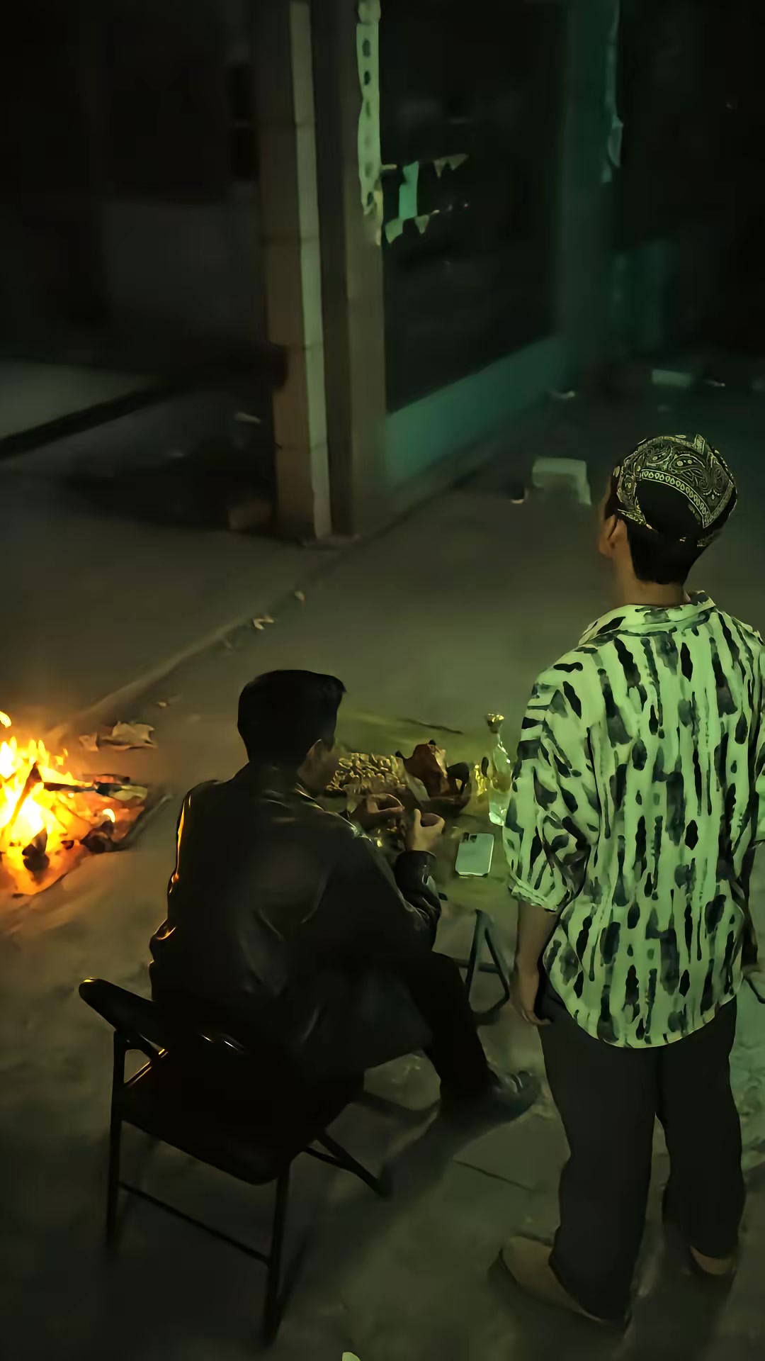 《引TA入墓》剧照