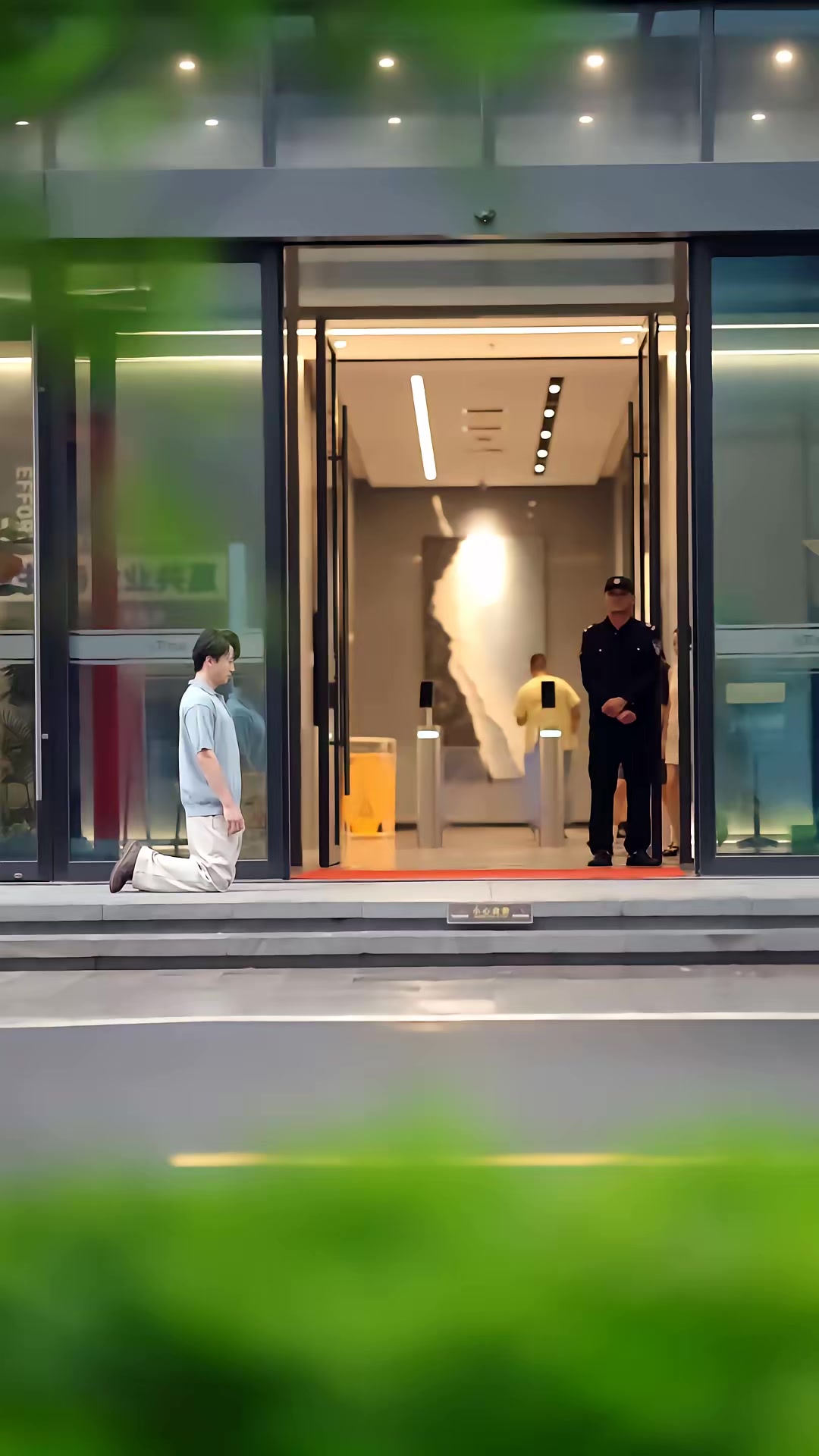 《賣掉老屋，餘生取悅自己》劇照