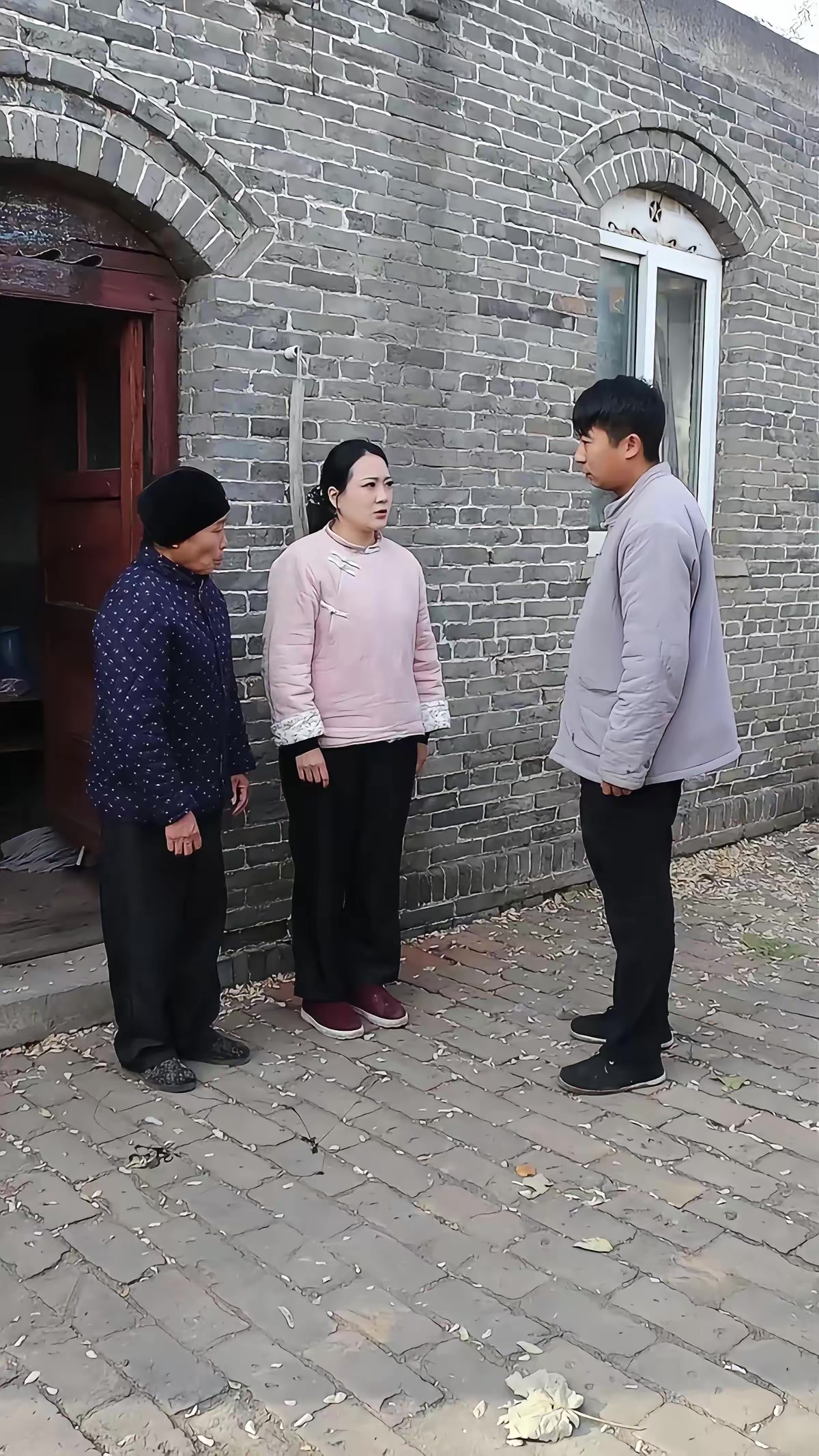 《血月詭鱔》劇照