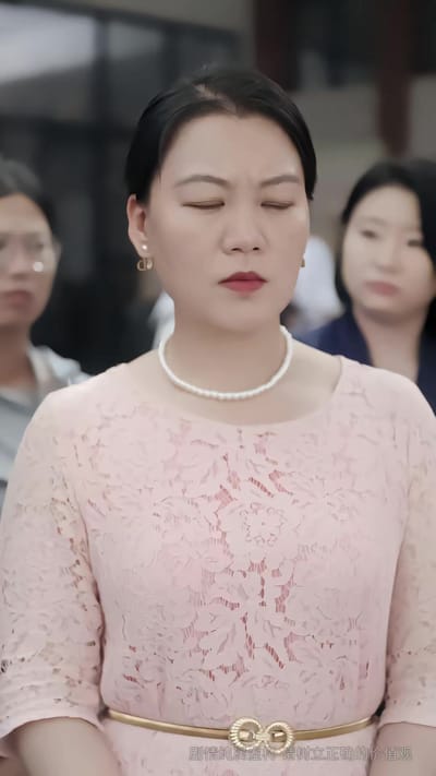 《妈咪受辱，大小姐回国掀翻全场》剧照