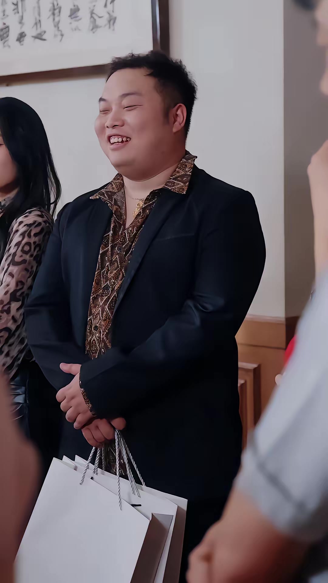 《二婚当天，儿子带着整车嫁妆来认亲》剧照