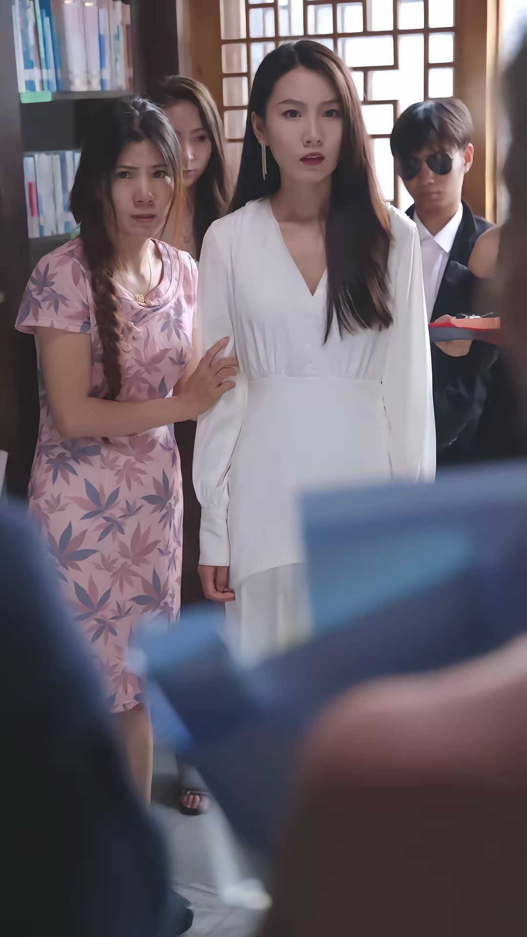 《草心难全》剧照
