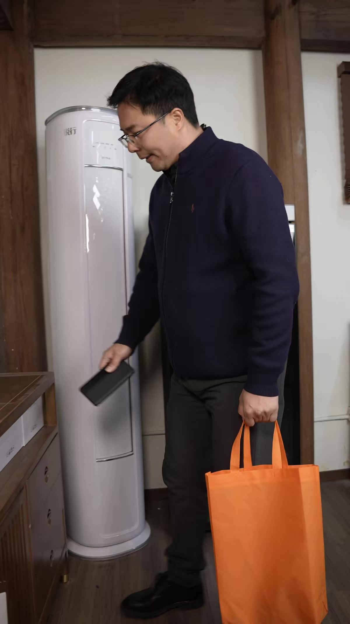 《要么离婚要么修房》剧照