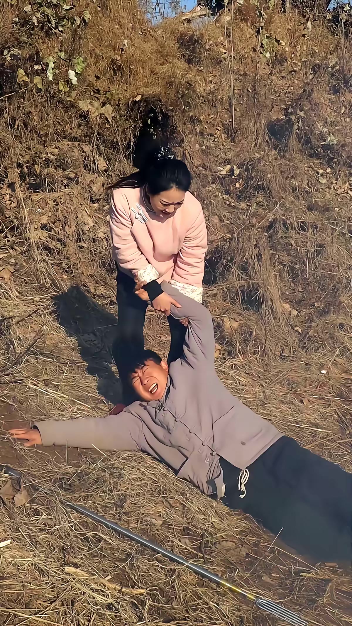 《血月詭鱔》劇照