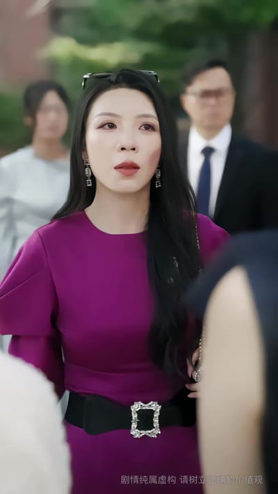 《妈咪受辱，大小姐回国掀翻全场》剧照