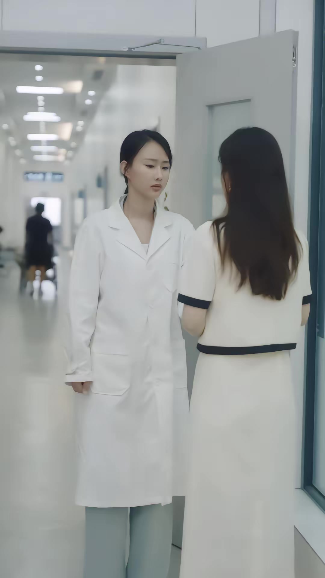 《漂亮妻子的反擊》劇照