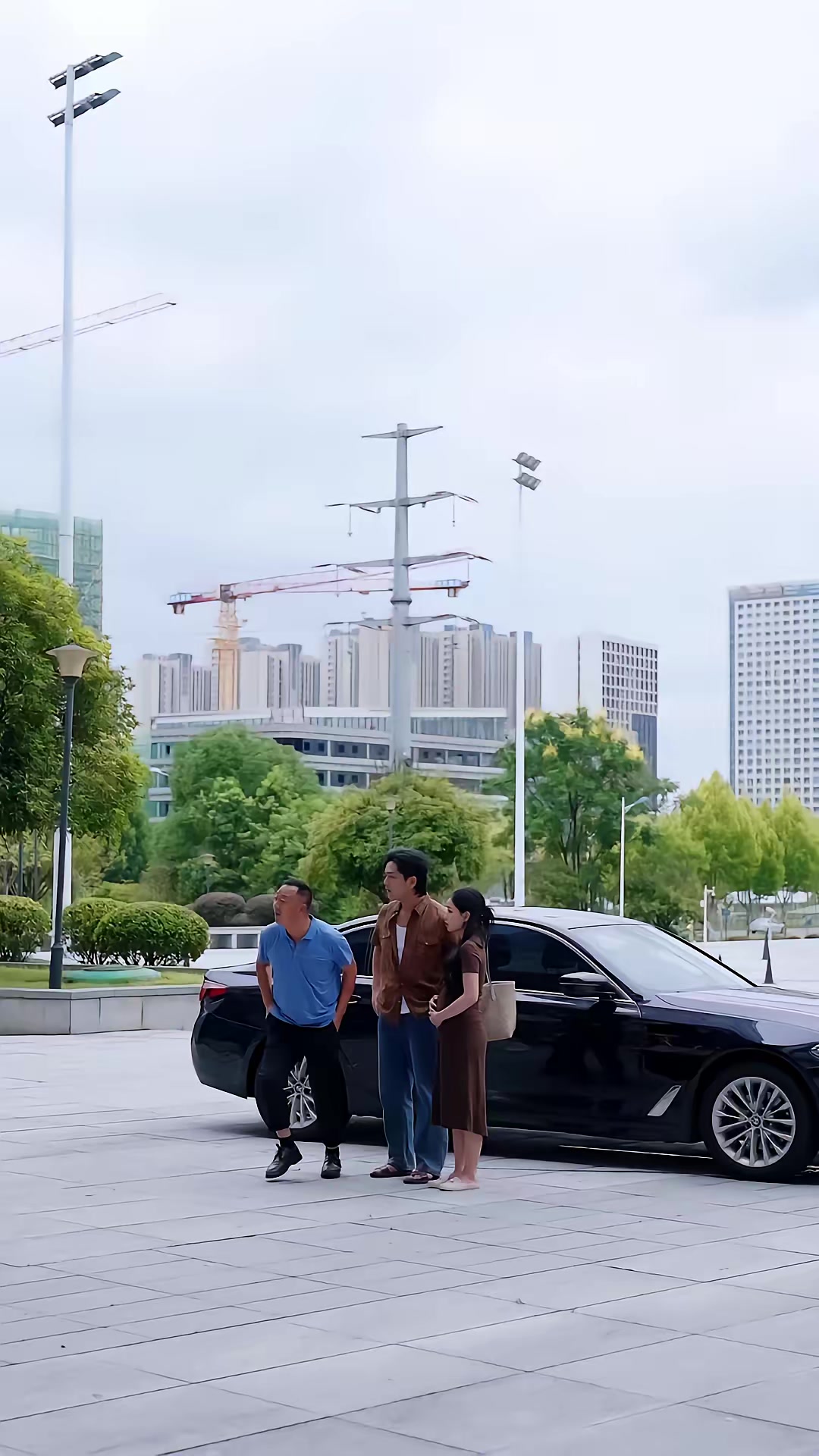 《二婚當天，兒子帶著整車嫁妝來認親》劇照