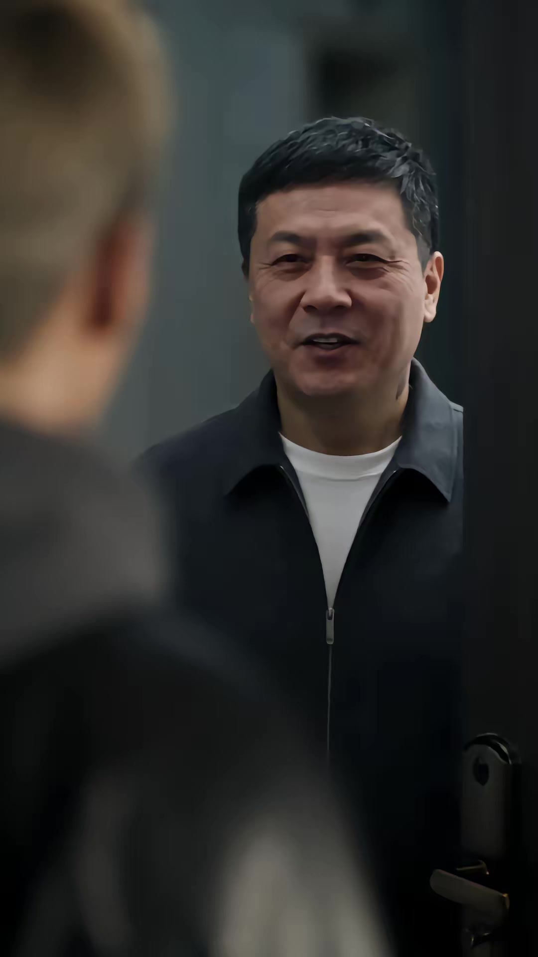 《月入三十万，亲妈住楼道》剧照