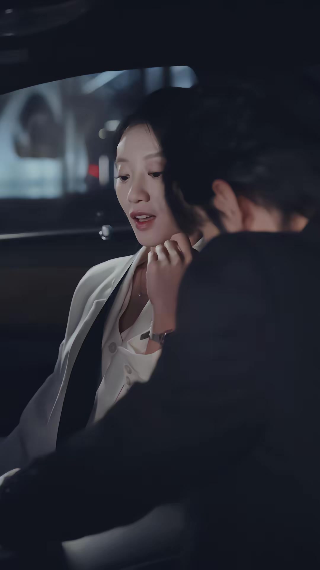 《天降俏弟媳，大姑子們追著寵》劇照