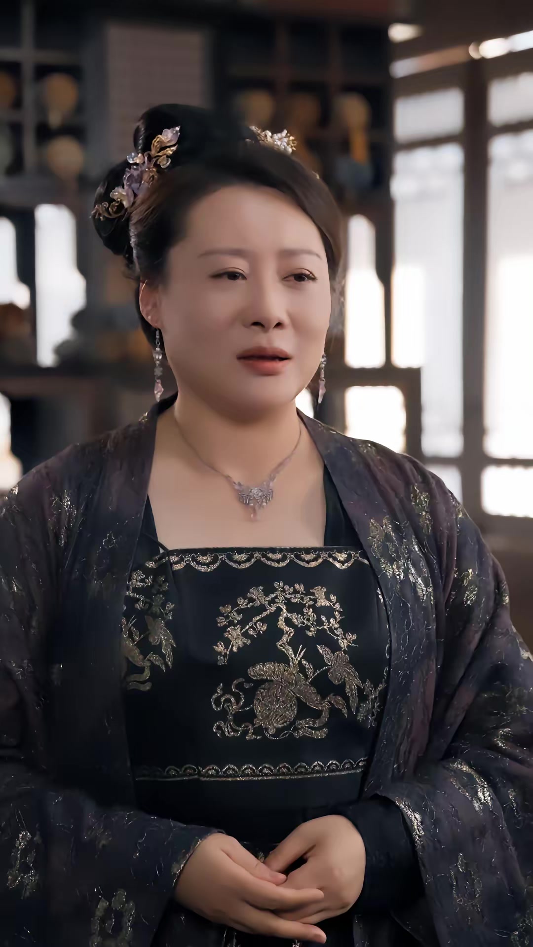 《穿成侯府老夫人！我一拖三救全家》劇照