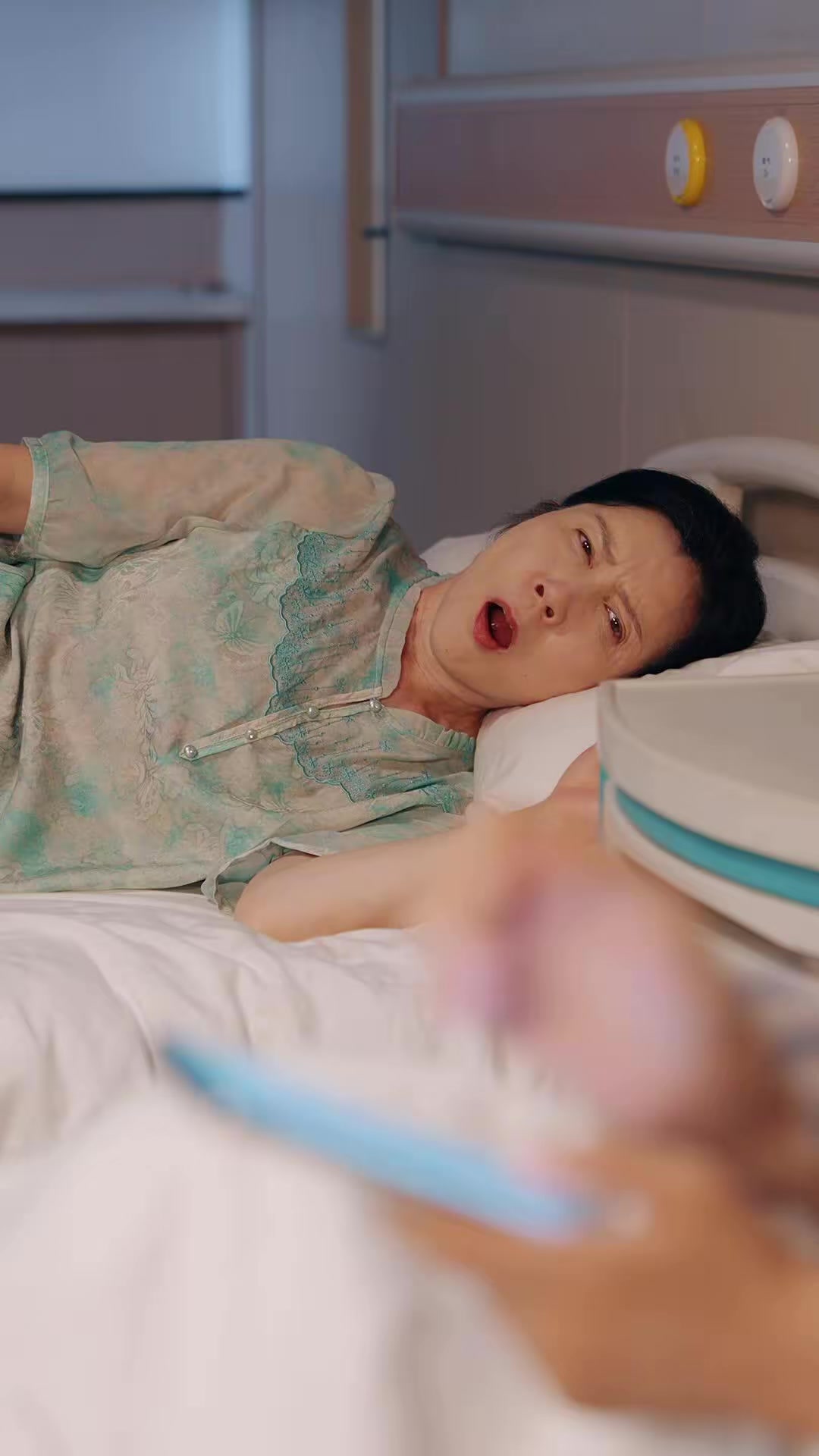 《ICU醒來，我整頓全家》劇照