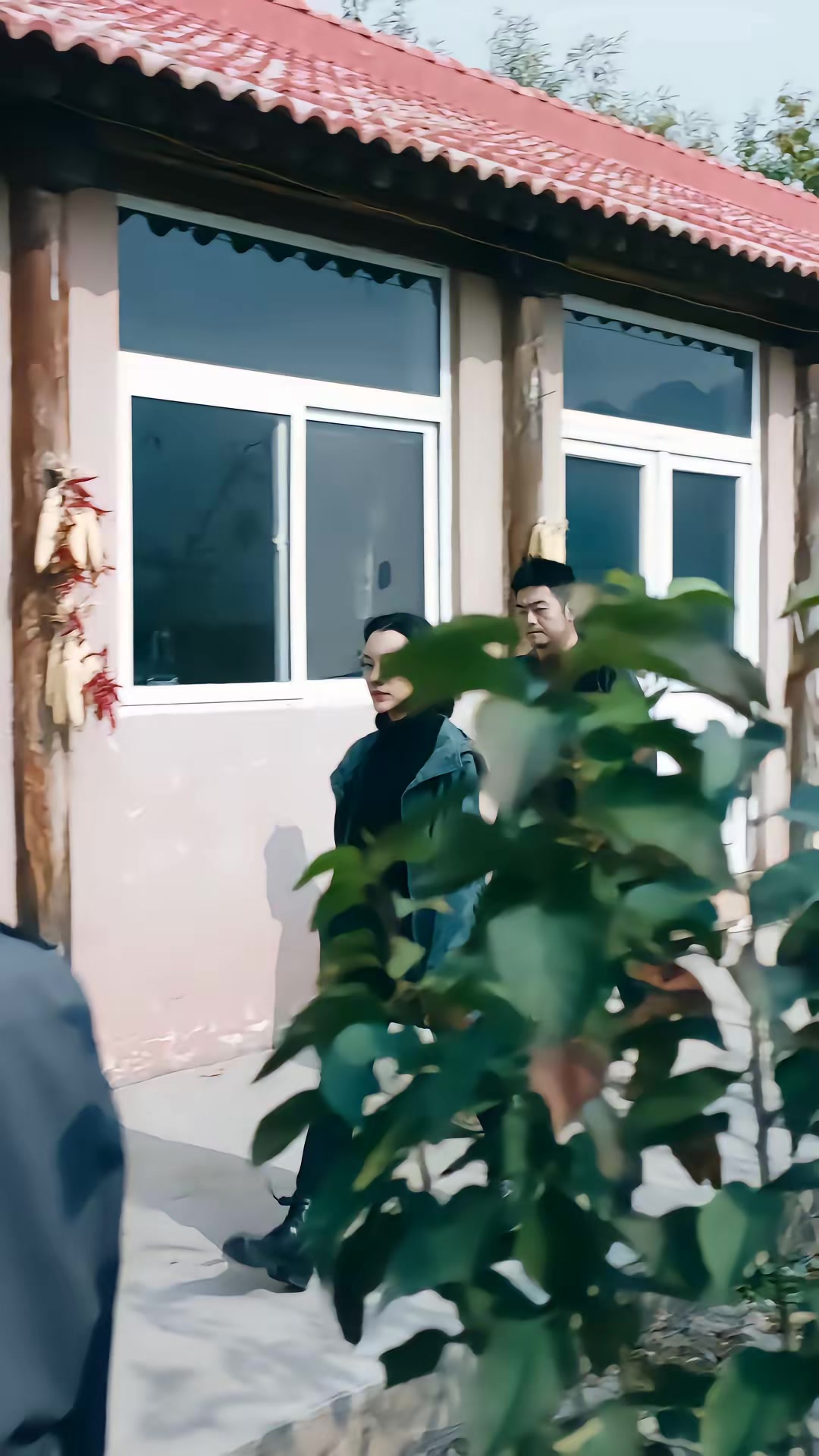《阴影里的嫌疑人》剧照