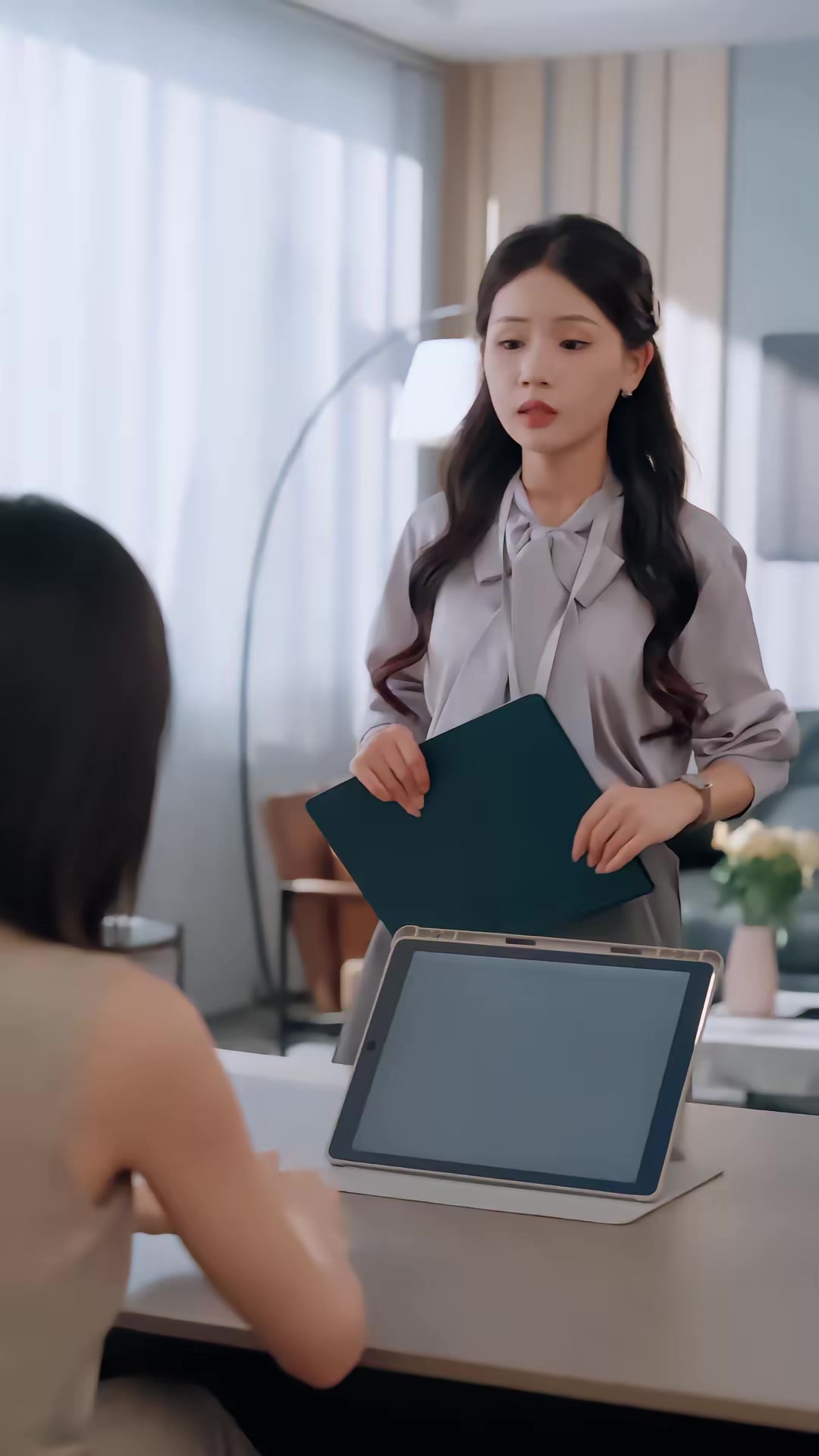 《半醒暮色》剧照